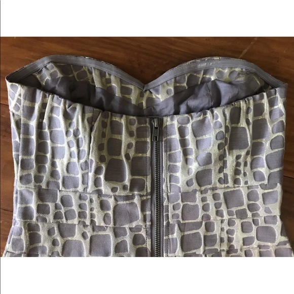 ❌American Eagle Outfitters Strapless Dress Size 4 - Picture 7 of 8